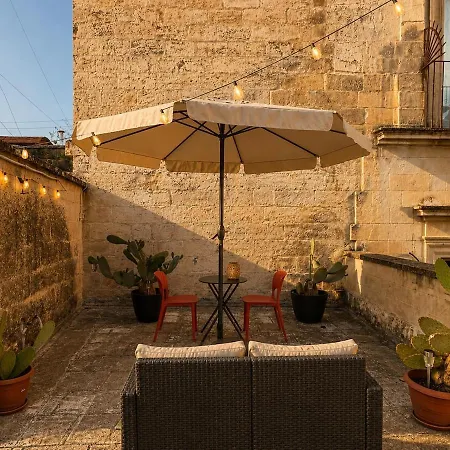 Corte Barliera - Terrace In The Old Town Apartament