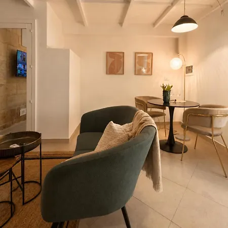 Corte Barliera - Terrace In The Old Town Apartament *